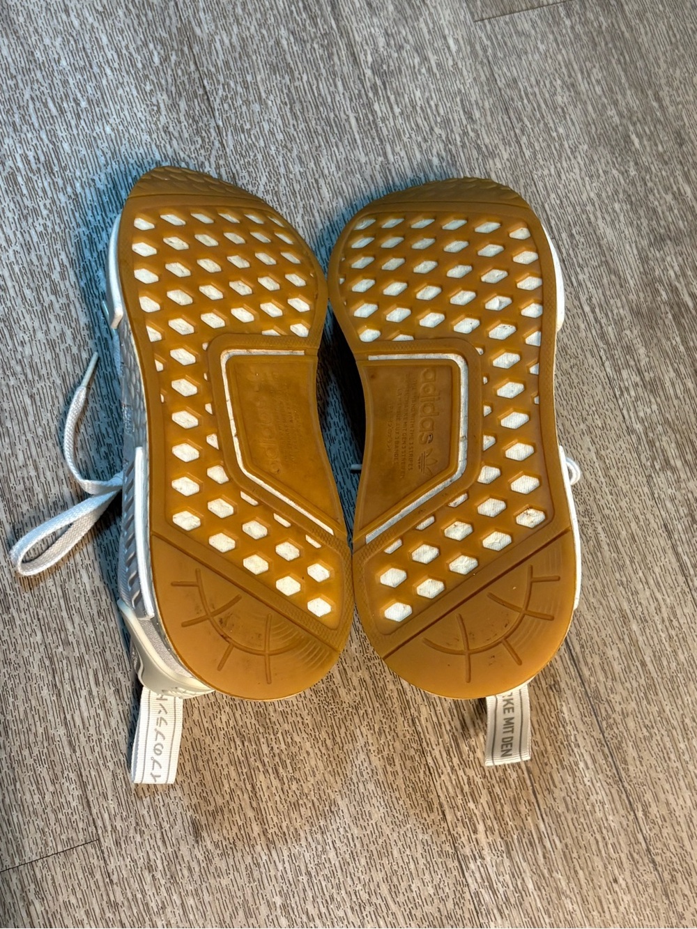 ADIDAS NMD 1 MENS WHITE SNEAKERS SIZE 7 - Picture 5 of 9